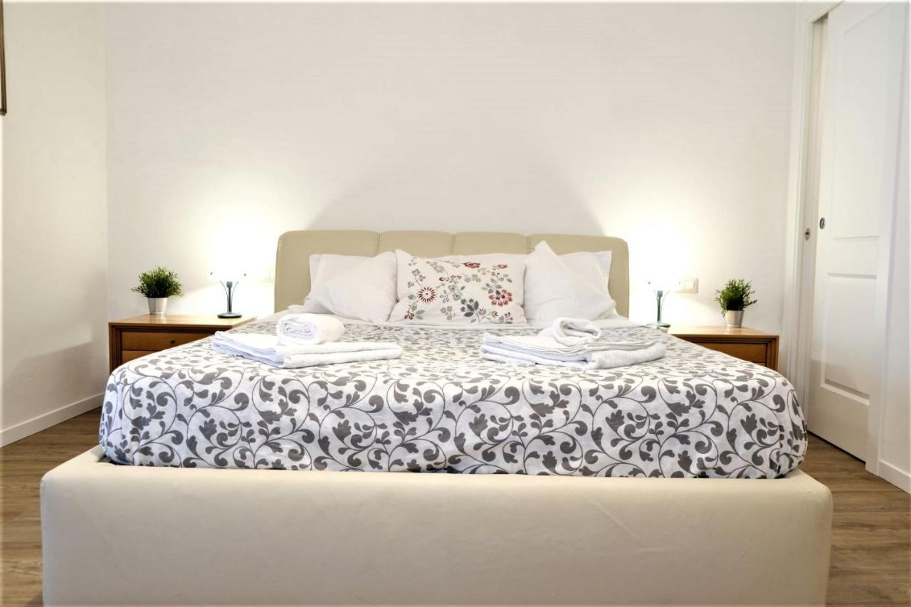 Wine Apartments Florence Morellino エクステリア 写真